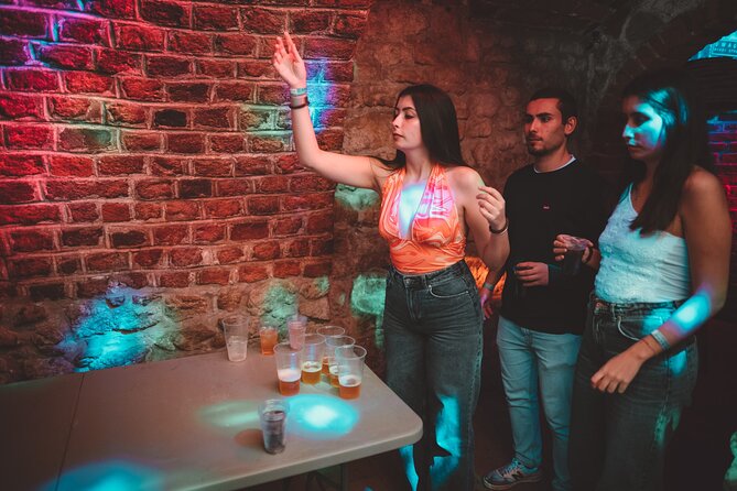 1 Hour of Open Bar Pub Crawl + Karaoke + VIP Entry to Best Clubs - How the Night Flows: 10:15 pm Start and a 6–8 Hour Party Rhythm