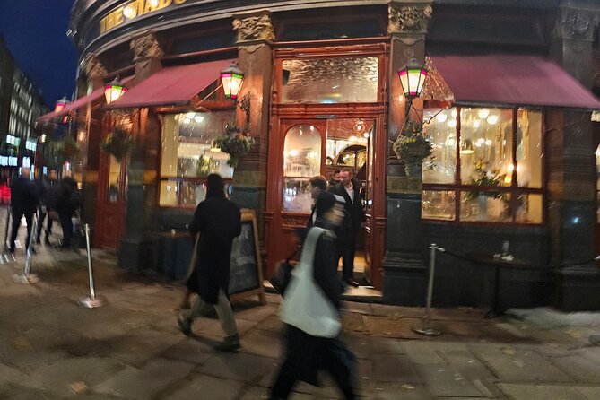 3-Hour Historic Pub Experience in London - Temple district and Common Law: why this neighborhood mattered