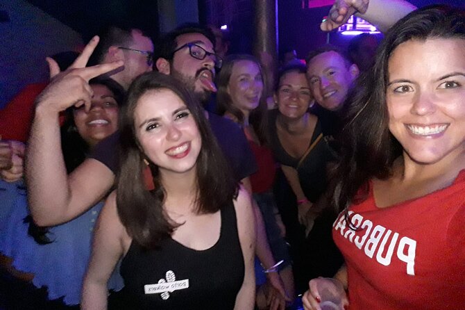 4-hour Guided Porto Pub Crawl with 6 drinks and VIP CLUBentry - What the Included Drinks Really Do for Your Night