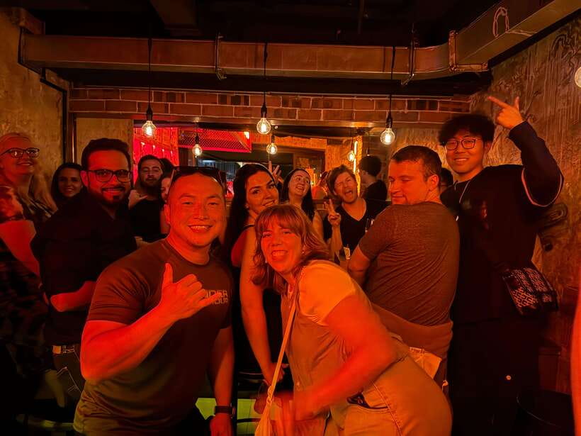 4-Hour Shanghai Pub Crawl (bars & nightclub hopping) - Side Bar meeting point: starting fast in Shanghai
