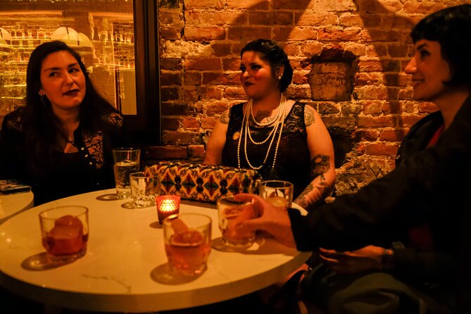 Alexandria Ghosts Spirits & Spirits Haunted Pub Crawl - City Hall hauntings: politics gets scarier than you expect
