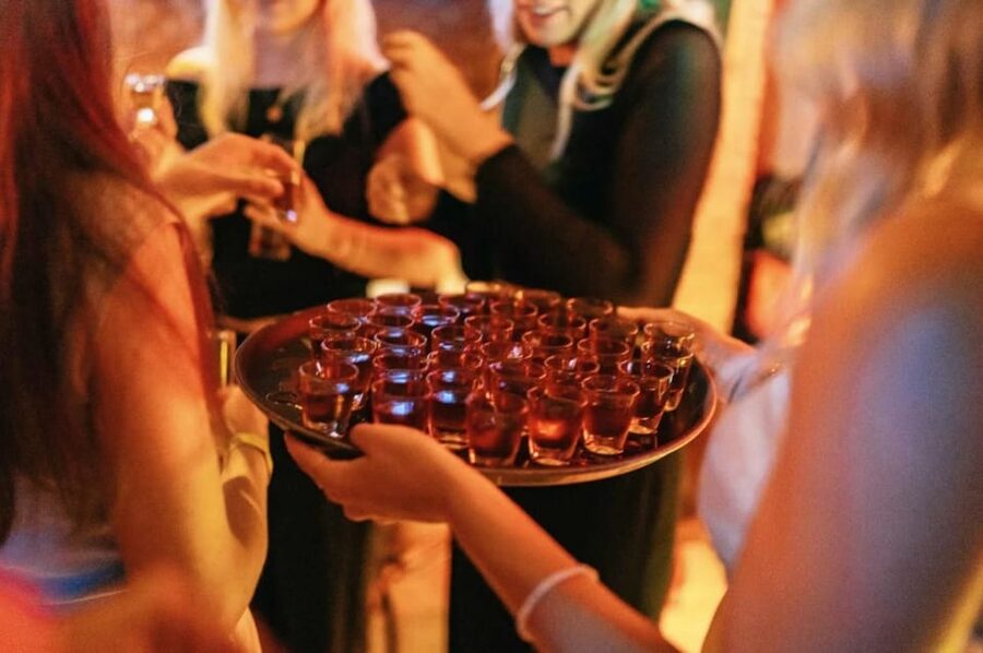 Amsterdam: Ludwig's Red Light Pub Crawl with VIP Club Entry - The 4-Hour Plan: Five Bars, One Shot at Each Stop