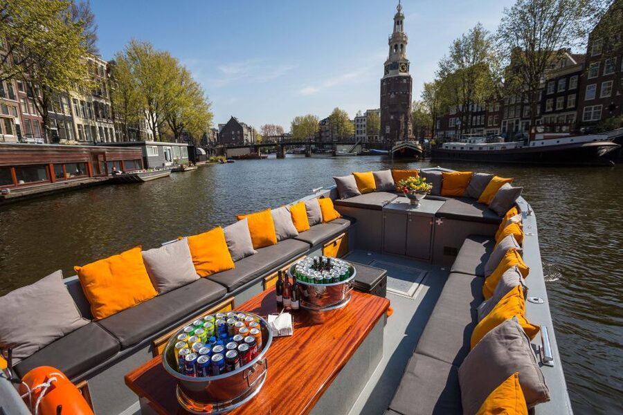 Amsterdam: Red-Light District Pub Crawl and Booze Boat Tour - Value check: what $56 really buys you