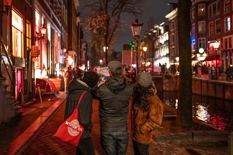 Amsterdam: Self-guided Red Light District Pub Crawl Mystery - Who this is best for (and who should skip it)