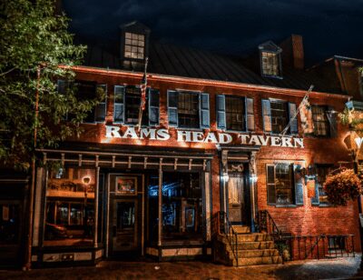 Annapolis Ghosts: Spirits & Spirits Haunted Pub Crawl - Middleton’s Tavern and the ghost of Roland: the “main event” stop