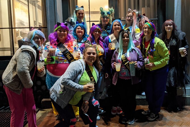 Bad Kitty Haunted Savannah Pub Crawl - Spooky, naughty ghosts - Quick reasons this pub crawl works