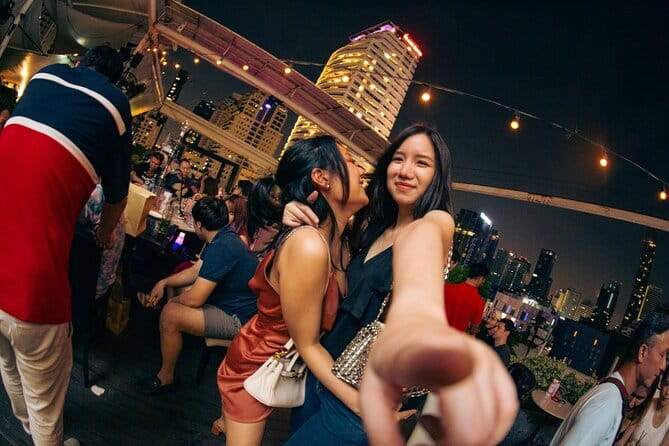 Bangkok After Dark: Pub Crawl Adventure - Stop 2: The Pit Stop Yadom shot, trivia, and group photos