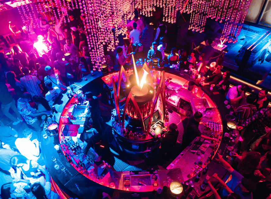 Bangkok: Pub Crawl - Drink inclusions vs. extra spending: plan your budget