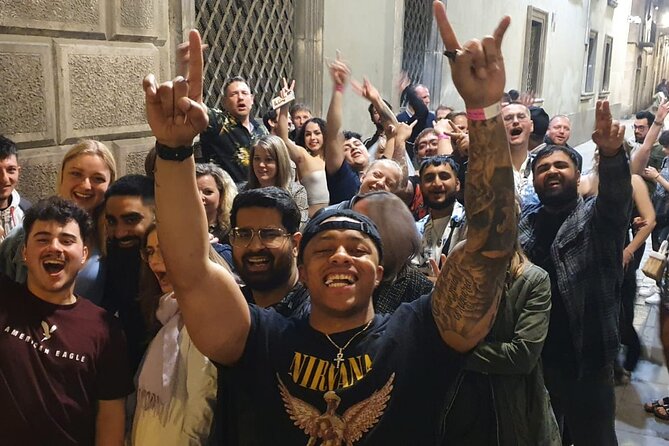 Barcelona speakeasy tapas pub crawl with hidden bars - Tips to Get the Best Night (Without Stress)