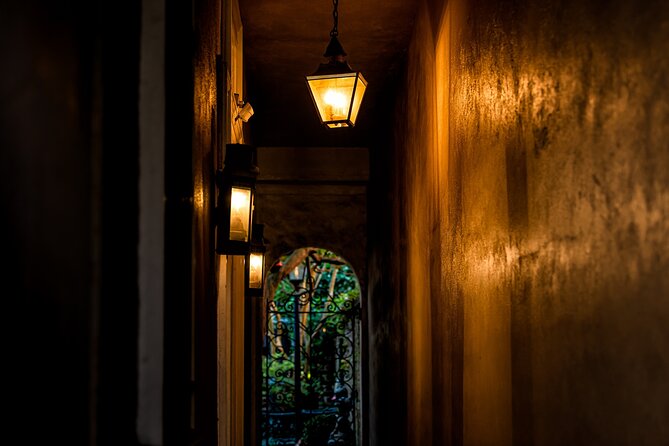 Bay Street Bastards Pub Crawl Shared Tour in Charleston - Quick highlights you can plan around