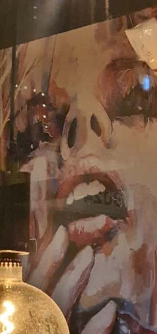 Belfast : Pub Music , Street Art Experience Walking Tour - Meeting at the MAC and getting oriented fast