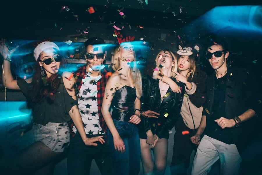 Berlin: Pub Crawl & Party with Free Shots & VIP Club Access - Key things that make this Berlin nightlife tour work