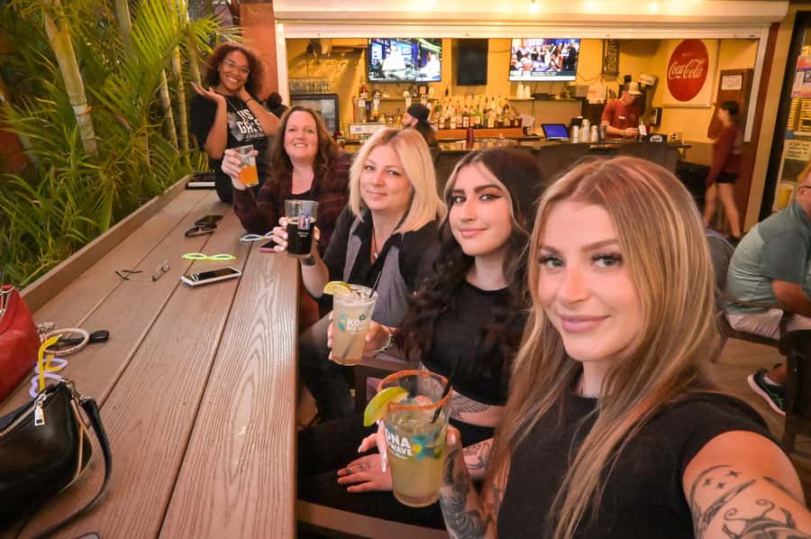 Boston: Boos and Brews Haunted Pub Crawl - How the evening flows: 9 haunted stops in about two hours