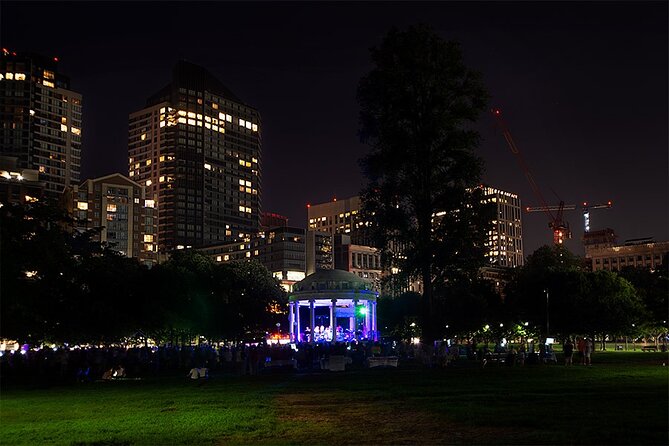 Boston Ghosts Boos and Brews Haunted Pub Crawl - Stop-by-stop: Mary Dyer’s martyr tale and the ghost story opener