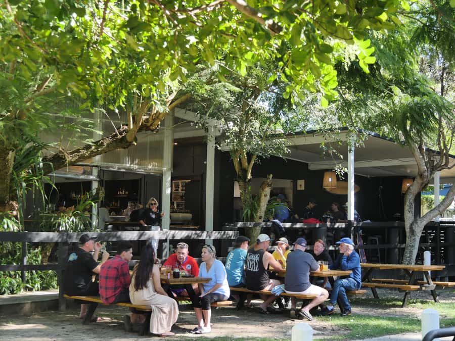 Brisbane: Island Pub Crawl with Lunch and High-Speed Boat - Starting in Hamilton: The Fast Ride Begins at the River Hub