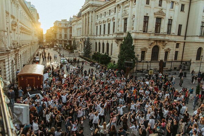 Bucharest Private Old Town Pub and Bar Crawl with Guide - Timing and meetup: how to make sure you start on the right foot