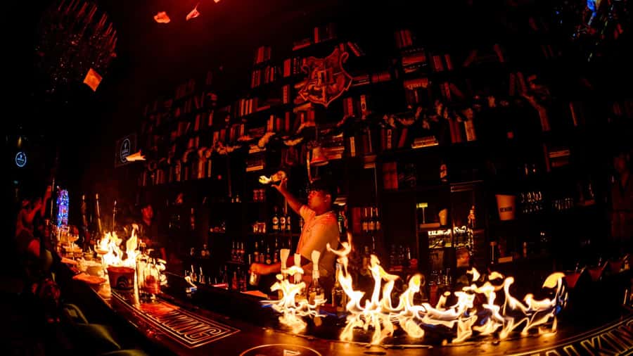 Chiang Mai Pub Crawl: 4 Venues, Beer Buffet & VIP Entry - Key things to know before you go