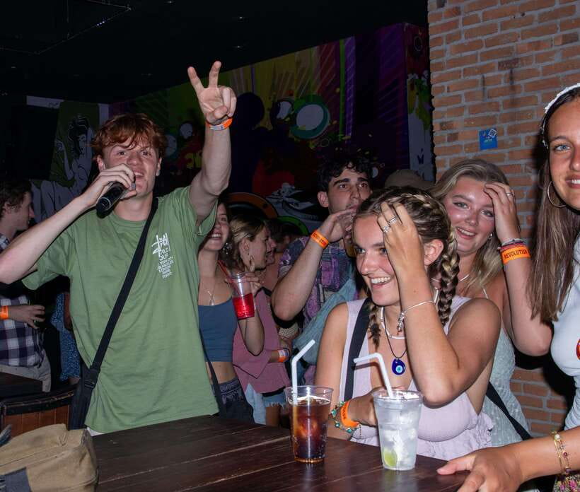 Chiang Mai Pub Crawl: The Best Nightlife in Town! - Should You Book Chiang Mai Pub Crawl?