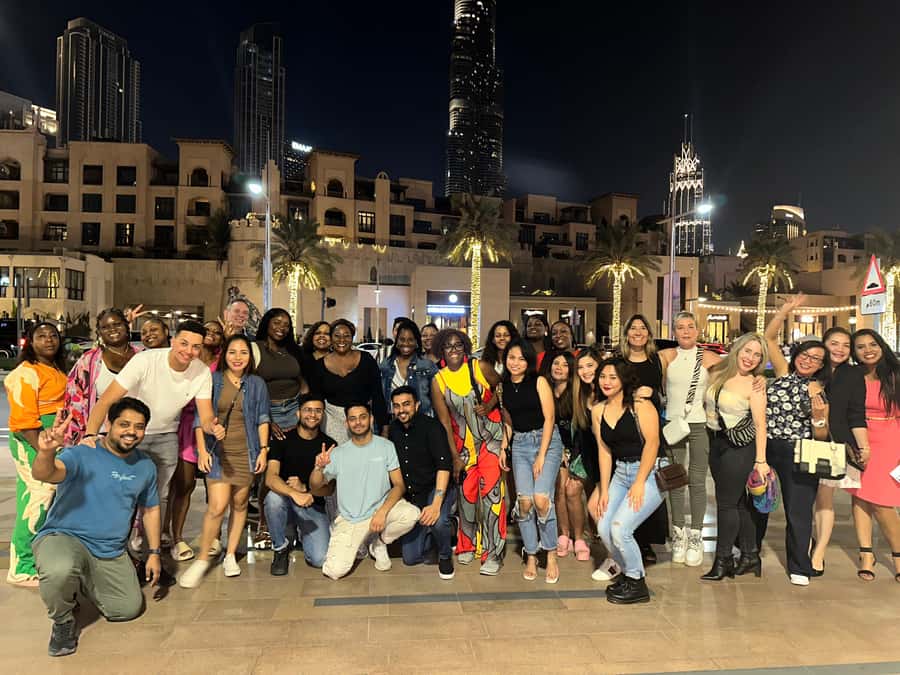 Dubai: Pub Crawl Nightlife Tour - A 5–5.5 hour Dubai night that starts in Business Bay