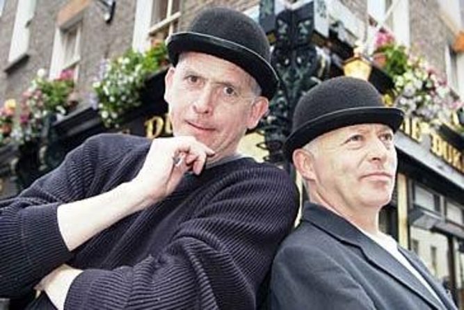 Dublin Literary Pub Crawl - What you’re really paying for: four pubs, guided acting, and a quiz