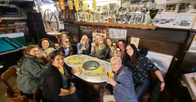 Duisburg-Ruhrot: Historic Harbor Pub Tour - Legends first: Tante Olga and the Postkutsche