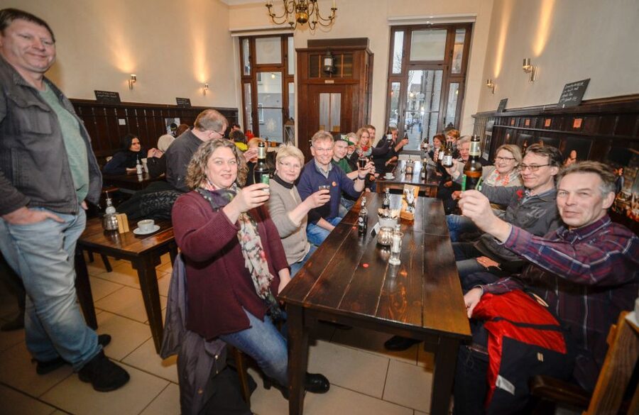Duisburg-Ruhrot: Historic Harbor Pub Tour - Zum Anker and Schimanski: pop culture with local roots