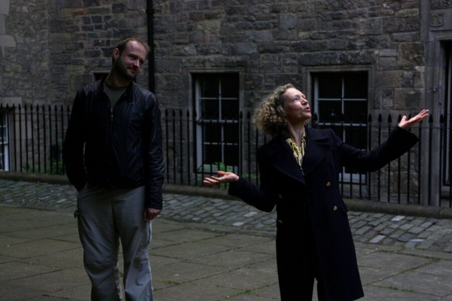 Edinburgh Literary Pub Tour with "Real-Actors" - From Sir Walter Scott to Rebus: Who You’ll Meet