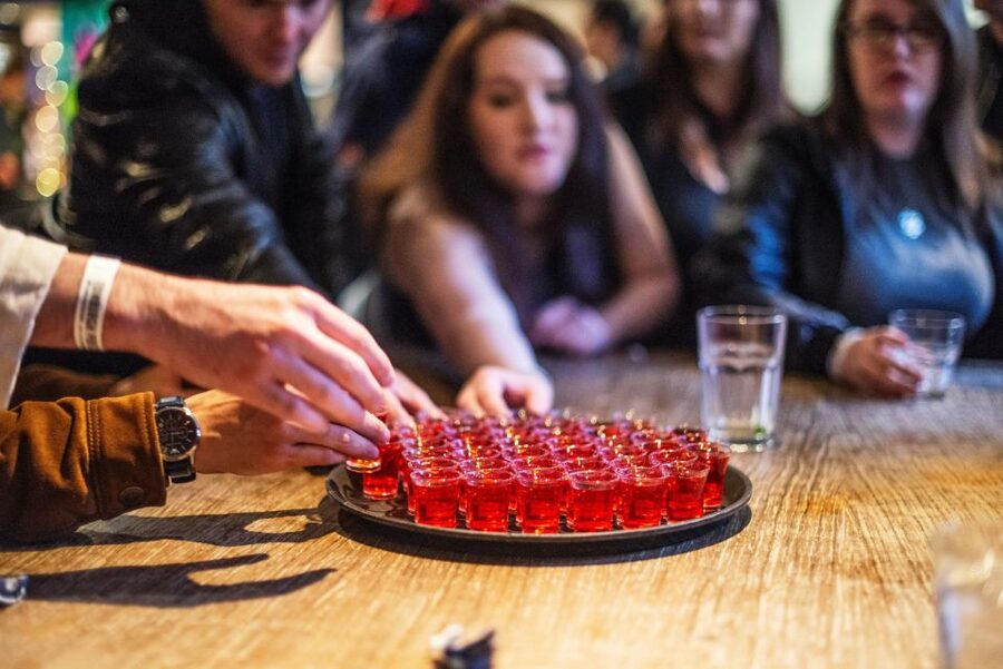 Edinburgh: Pub Crawl 7 Bars with 6 Shots - The 7 Venues: Classic Pubs to Higher-Energy Stops