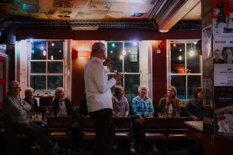 Edinburgh: Whisky Tasting and Storytelling in a Historic Pub - Should you book the Edinburgh whisky tasting at The Waverley Bar?