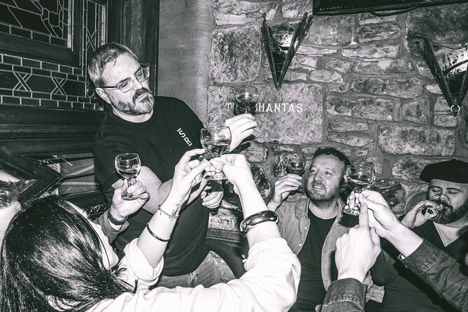 Explore Glasgow: Scottish Rogue Whisky Walking Pub Crawl - Key highlights at a glance