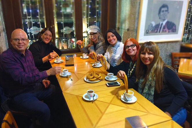 Flavours & Flamenco in Madrid Experience + Pub Crawl - The pub crawl with free entry and included shots at bars