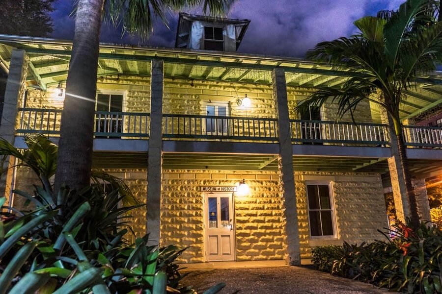 Ft. Lauderdale: Boos and Booze Haunted Pub Crawl - Original Fat Cats and the nightlife corners of Fort Lauderdale