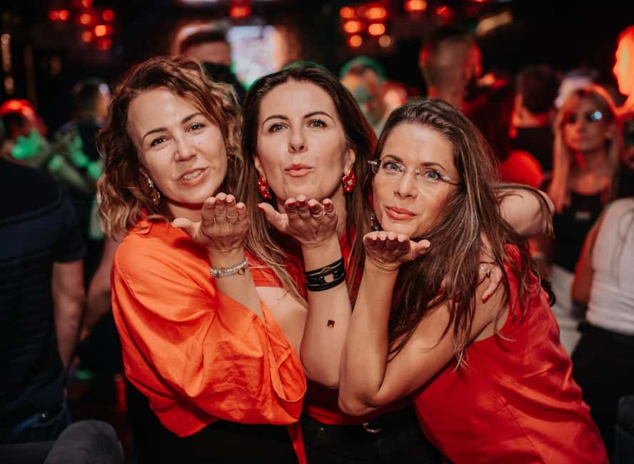Fun Explorers Pub Crawl with free welcome shots and free ent - The 6 Hours: 2 Bars, 2 Clubs, and Free Shots at Every Stop