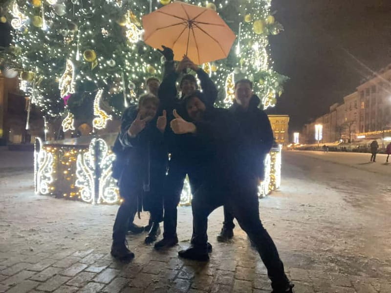 Fun Explorers Pub Crawl with free welcome shots and free ent - Who This Pub Crawl Suits Best
