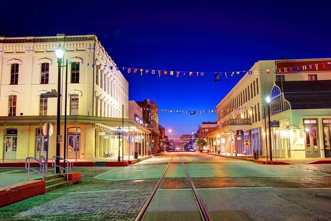 Galveston: Haunted Pub Crawl Walking Tour - Starting at Shearn-Moody Plaza (Railroad Museum): Get Oriented Fast