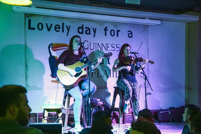 Generation Pub Crawl Dublin - Stop-by-stop: how the evening flows through Dublin’s nightlife