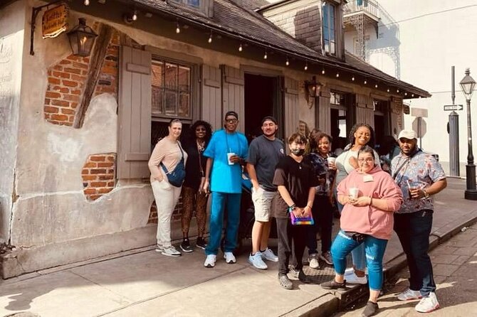 Ghost Tour and Haunted Pub Crawl Party with Free Shot - The Real Deal: Walking Time, Drink Time, and What to Expect from the Stories