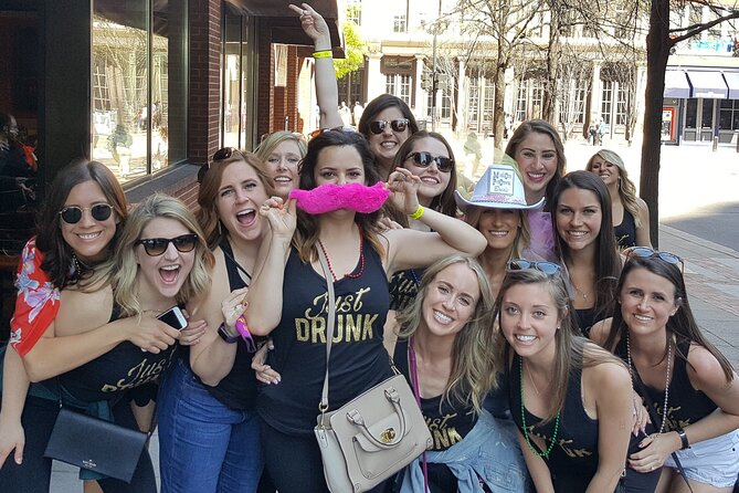 Guided Pub Crawl Walking Tour of Downtown Nashville - Live Music at the Venues: The Real Nashville Mood Maker