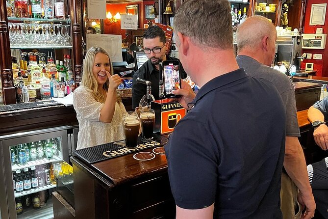 Guinness Storehouse: Entry ticket + Perfect Pint Pub Tour - Walking to pubs that feel lived-in, not staged