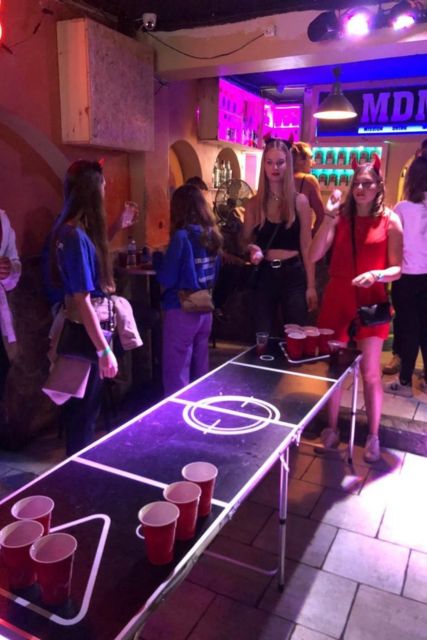 Halloween Haunts: Lisbon Pub Crawl Experience - Costume challenge, fake tattoos, and the Fears competition