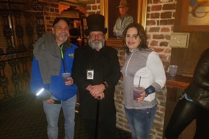 Haunted Savannah Pub Crawl - Pub stops and bar choices: how the crawl feels in real life