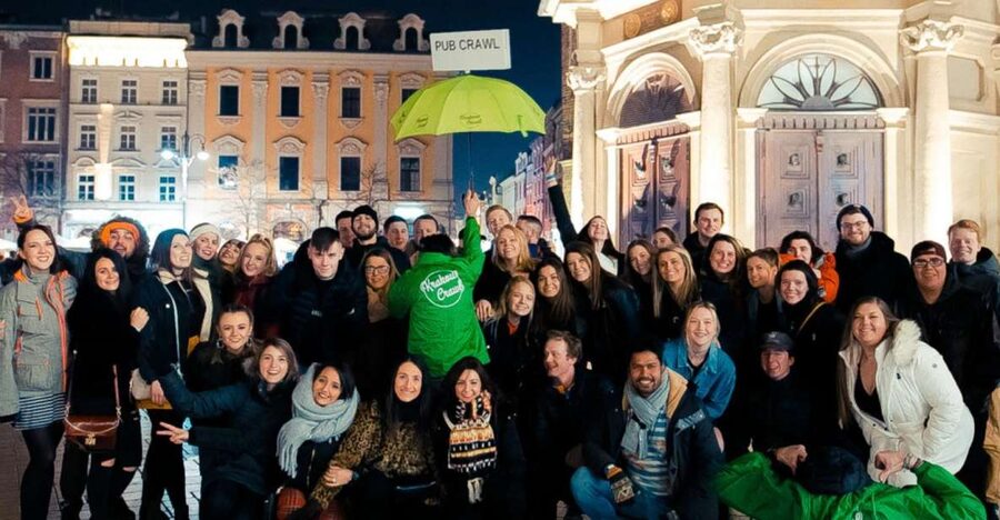 Krakow: Pub, Bar & Club Crawl - VIP stops: welcome shots, skip the line, and club entry