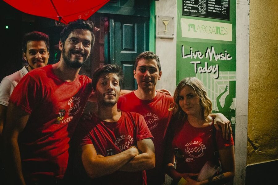 Lisbon: Pub Crawl with Open Bar and VIP Club Entry - Price and What You’re Actually Buying