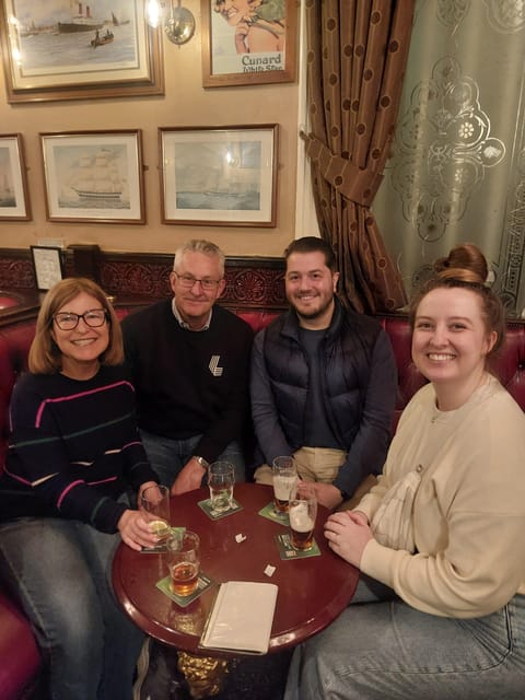 Liverpool: Guided Pub Crawl Tour with 3 Drinks - What the guide actually does for you