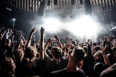 Local Pub Crawl Vienna - Price and value: $28.94 with entrances and drinks already handled