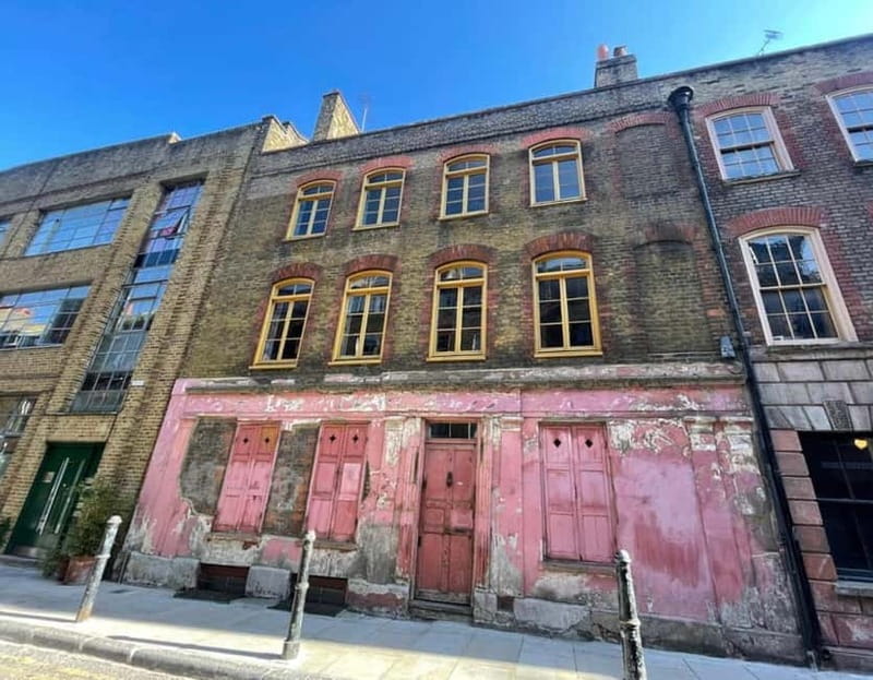 London: Jack the Ripper Tour with Historic Pub Stops - The Bell near Mitre Square: the finale with the most bite