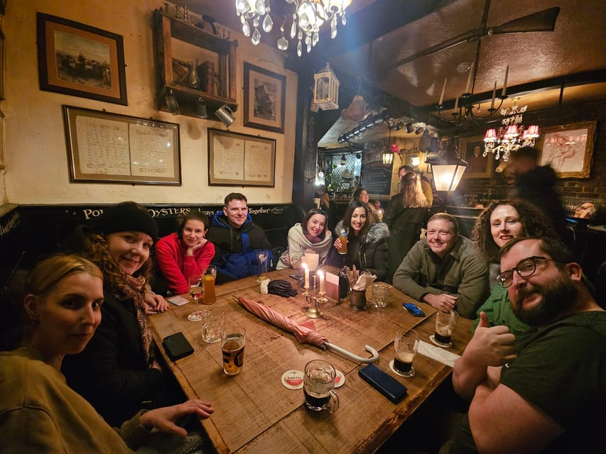 London: Pilgrims and Pirates Historical Pub Tour - Why London’s docklands make perfect story territory