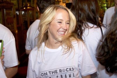 London Pub Crawl - 8:45 pm to 4–5 Hours: The Timing Sweet Spot (and the Risk)