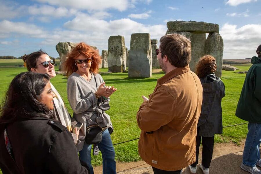 London: Windsor, Stonehenge & Bath with 14th-Century Pub - Stonehenge with a Visitor Centre stop on Salisbury Plain