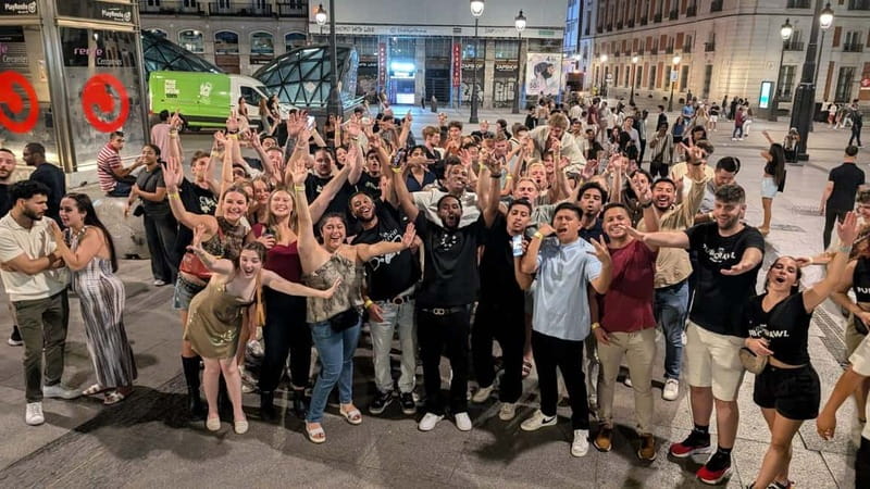 Madrid: Pub Crawl & Club Tour - Starting at Cats Hostel Madrid Sol: Cave Bar Energy First